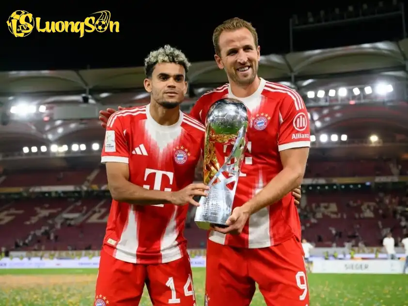 Diaz và Kane hứa hẹn sẽ là cặp bài trùng rất đáng xem của Bayern mùa này (Ảnh: Goal)