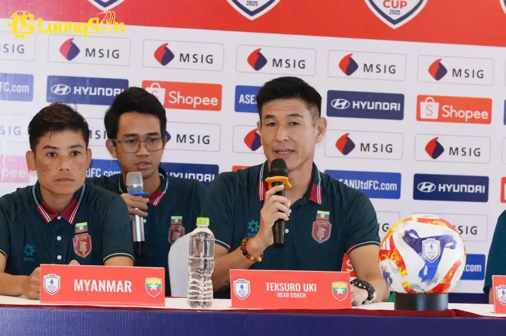 HLV Uki Tetsuro đánh giá cao sức mạnh của Úc bằng việc nhắc tới chiến thắng trước Việt Nam