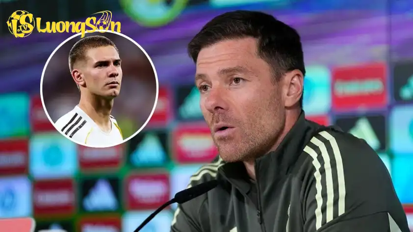 HLV Xabi Alonso tuyên bố muốn giữ Mastantouno ở lại Real