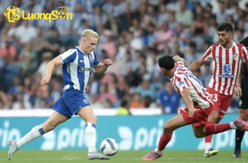 Amorim coi Froholdt là mảnh ghép lý tưởng để thay thế Casemiro