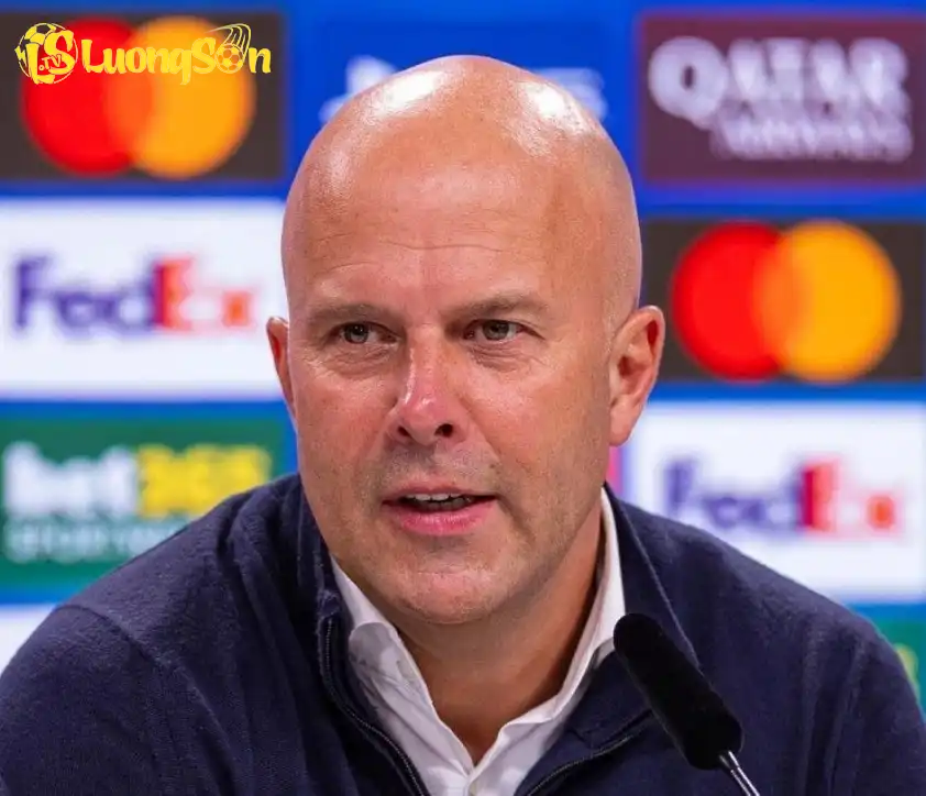 Guardiola hiểu rõ Liverpool của Slot sẽ sớm trở lại